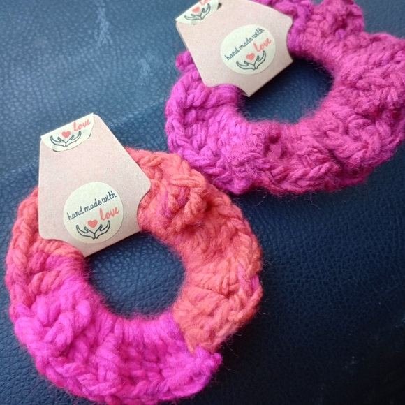 Limited Edition Sunset Dreams Scrunchie - Picture 1 of 3
